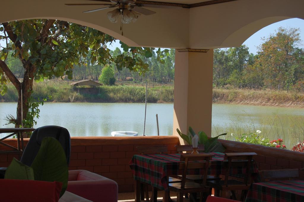 Changthai Comfort Guest House Udon Thani Esterno foto