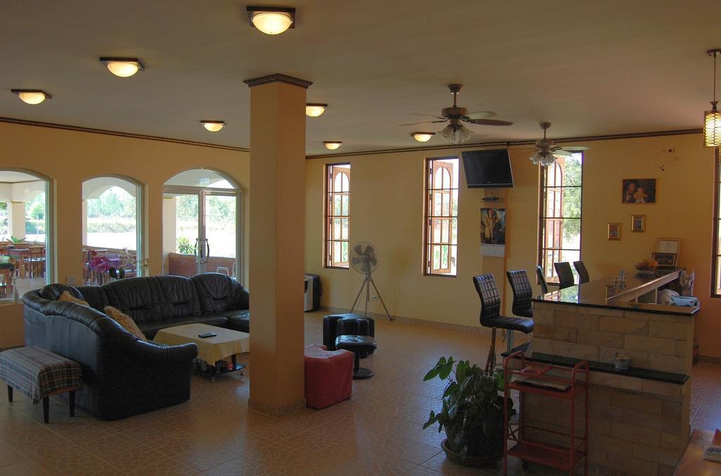 Changthai Comfort Guest House Udon Thani Esterno foto