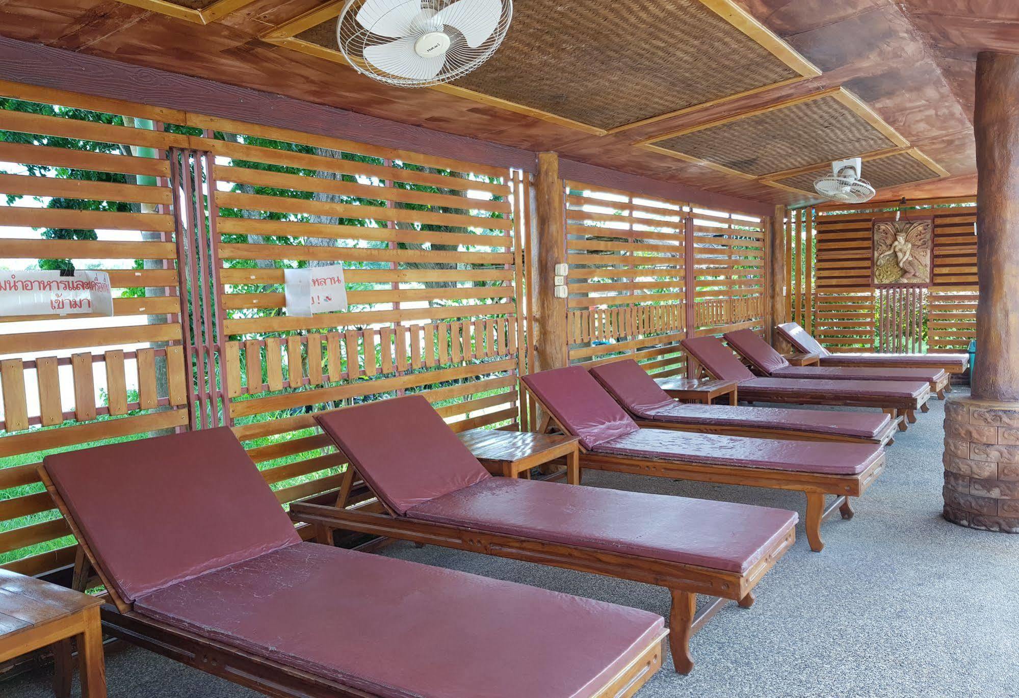 Changthai Comfort Guest House Udon Thani Esterno foto
